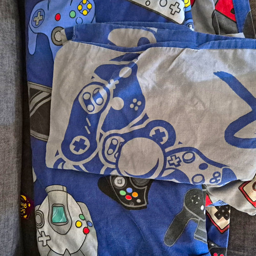 Collection gaming pattern - k,
